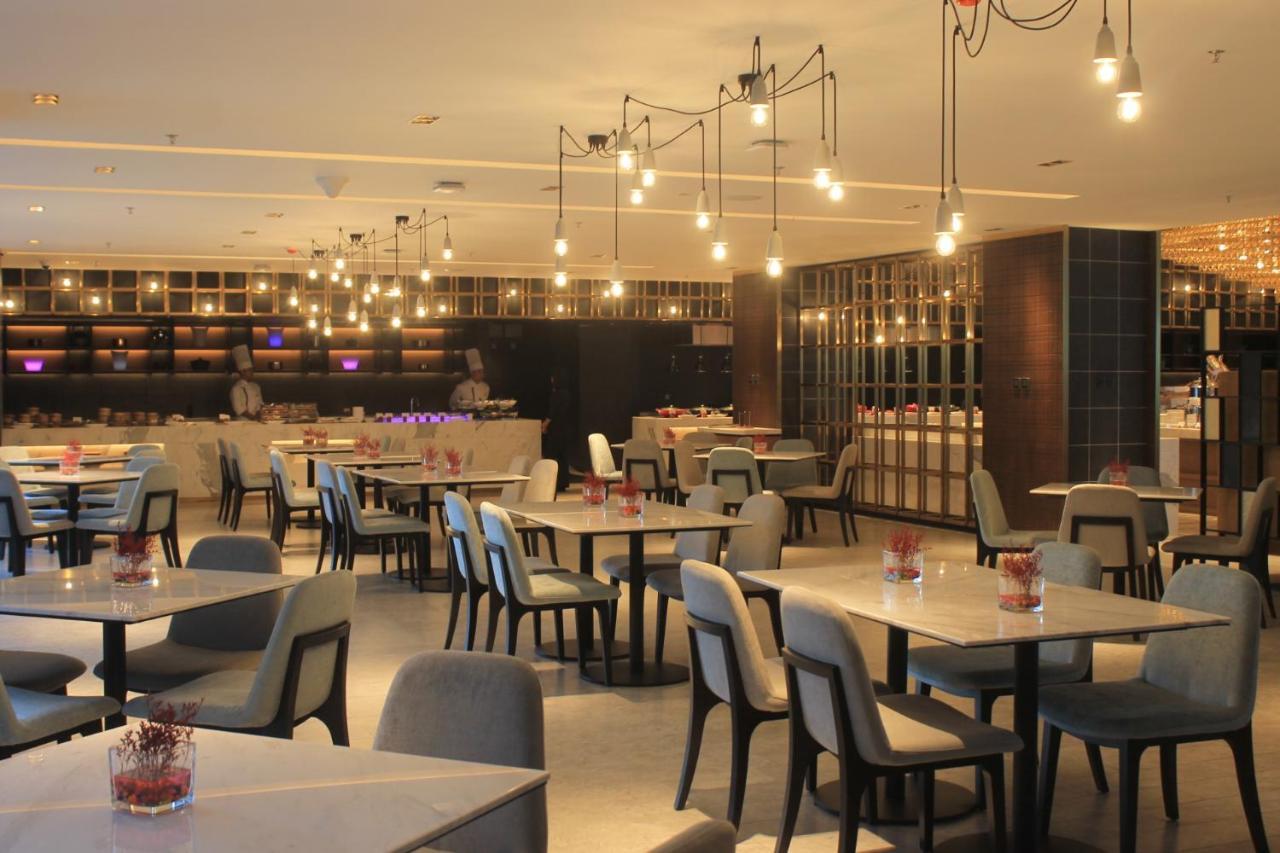 מלון Wyndham Grand יאנגון מראה חיצוני תמונה